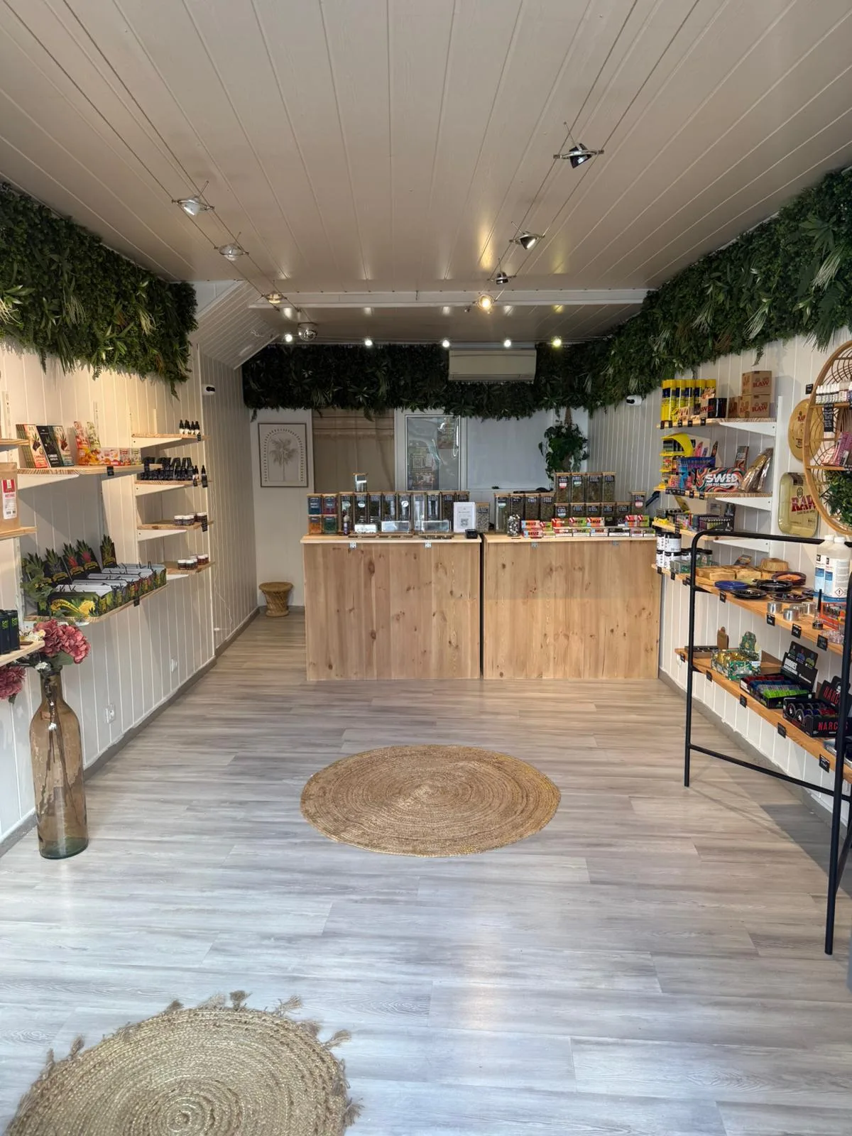 Boutique Monsieur CBD Valence